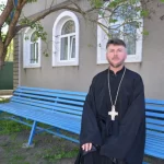 “Одного дня ти береш ключ і закриваєш свою хату назавжди” – сповідь священника-переселенця